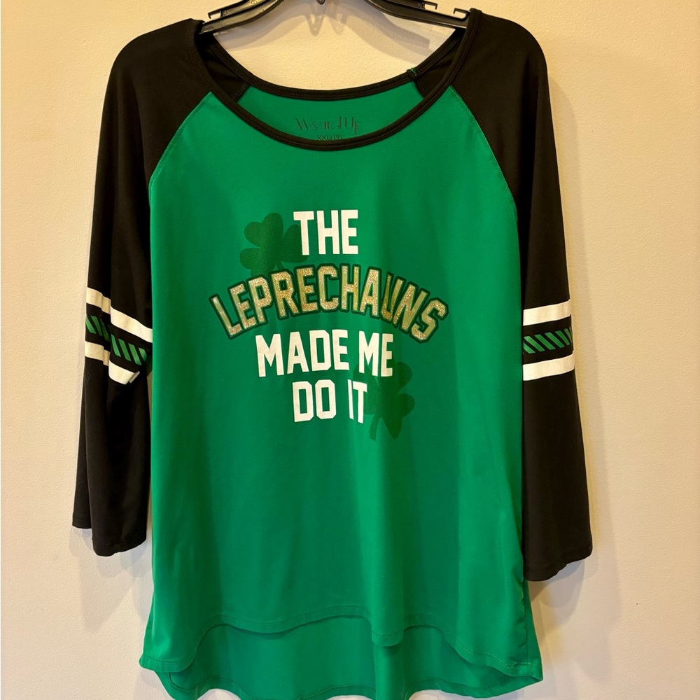 St. Patrick’s Day Green and Black Raglan Shirt, Juniors XXL (19)